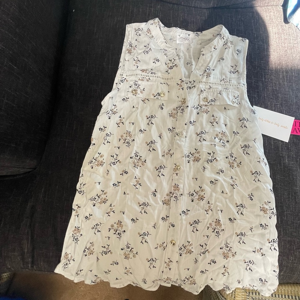 Maternity shirt